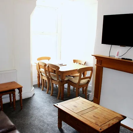 Vendégház - Simple Self Catering - Town Centre Workington